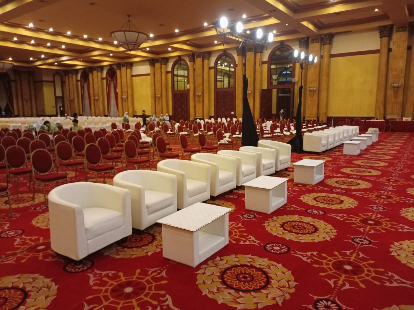 SEWA SOFA KEMAYORAN JAKARTA