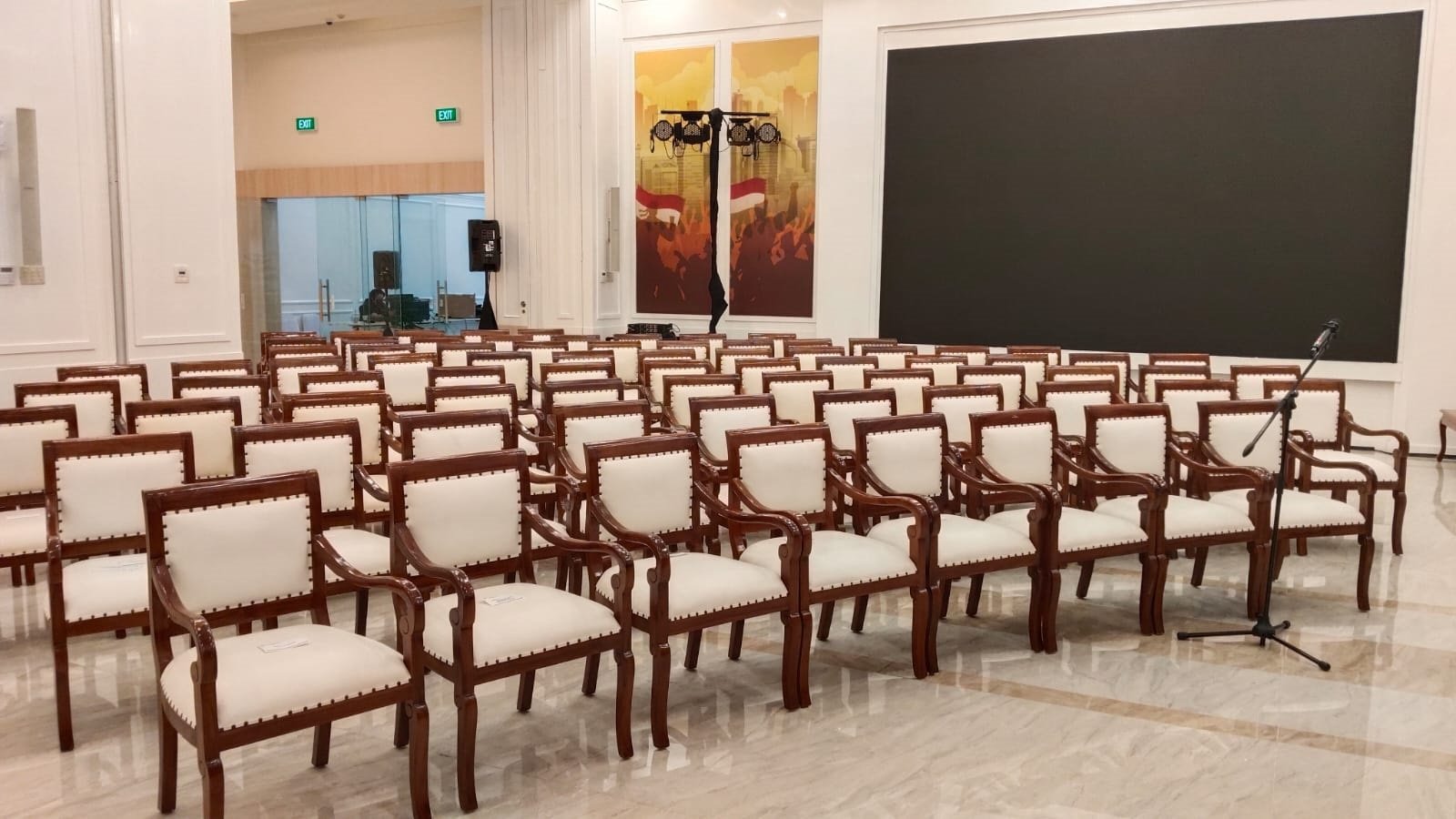 Sewa Kursi VIP Jabodetabek