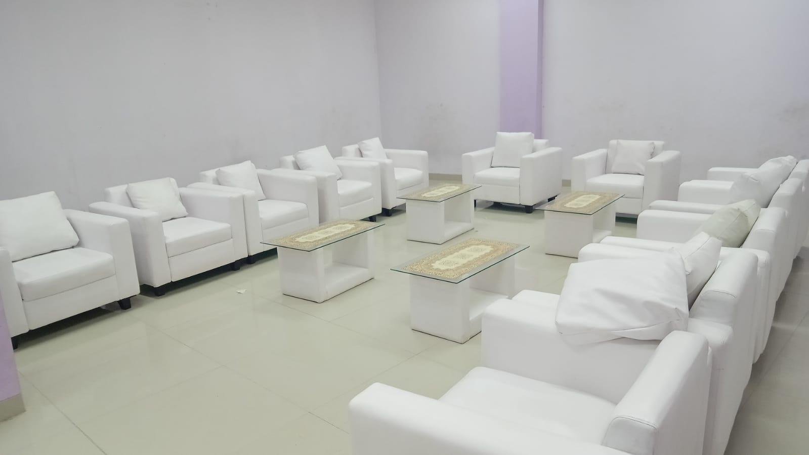 Sewa Sofa Pullman Central Park Jakarta