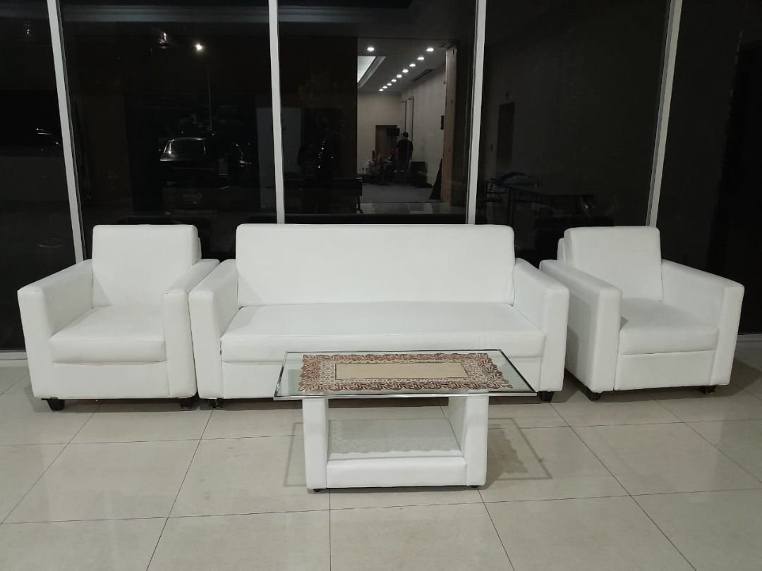 PENYEWAAN SOFA DI AREA DEPOK