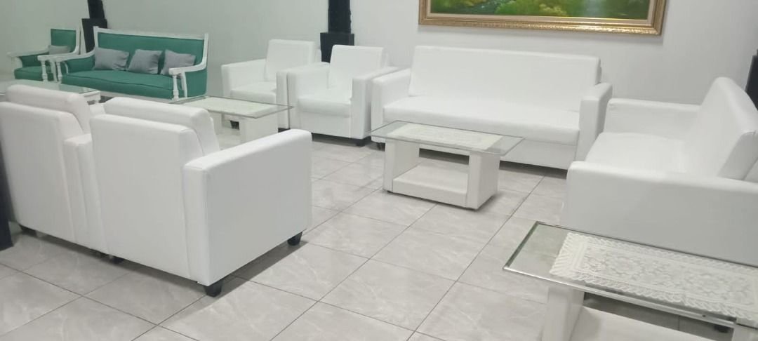SEWA SOFA DI JIEXPO JAKARTA INTERNATIONAL EXPO – KEMAYORAN