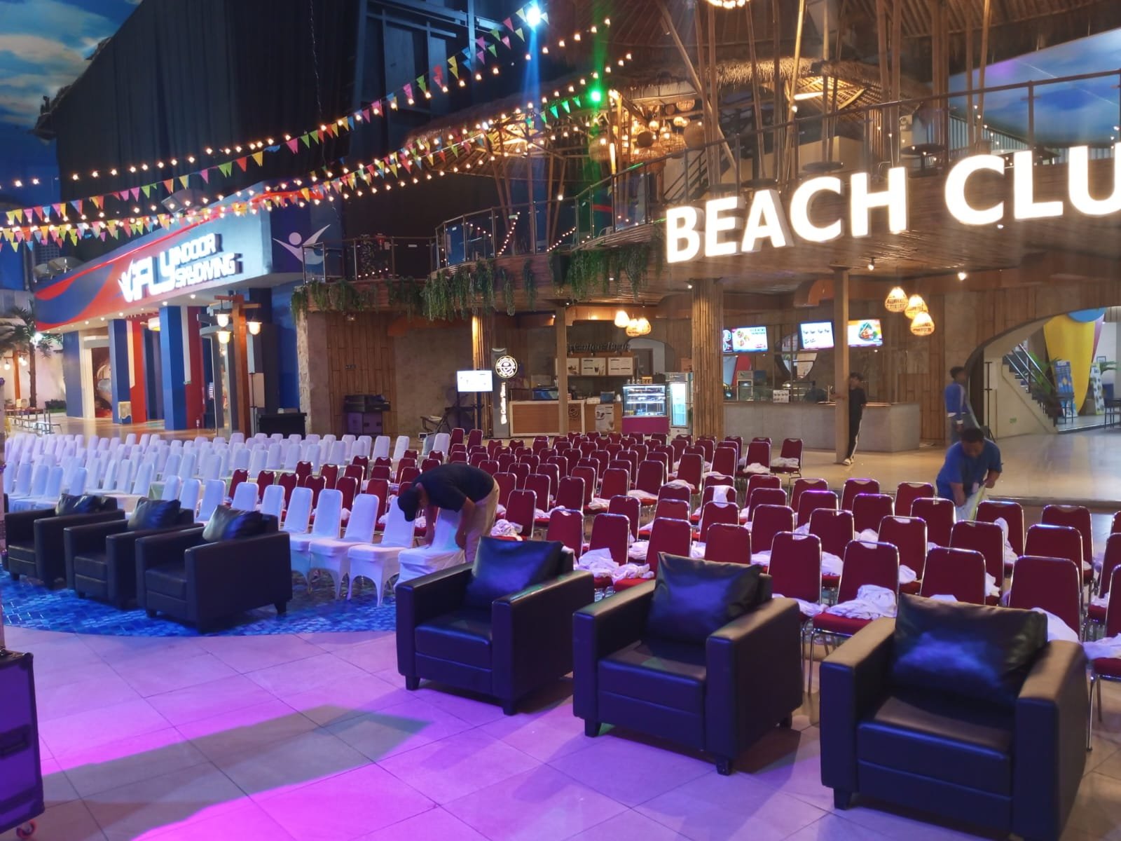 Sewa Sofa TMII – Solusi Event Mewah & Nyaman di Taman Mini Indonesia Indah