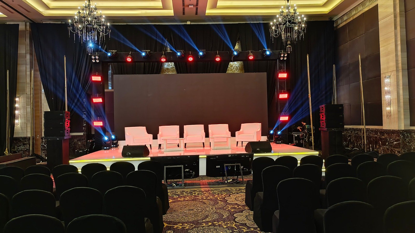 Sewa Sofa Sekitar di Alam Sutera Convention Center Tangerang Jaminan Kualitas 2025