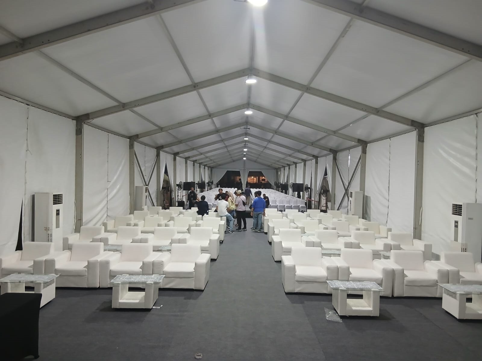 Sewa Sofa Sekitar di Plaza Senayan (Mall Event Hall & Atrium) Jakarta Jaminan Kualitas 2025