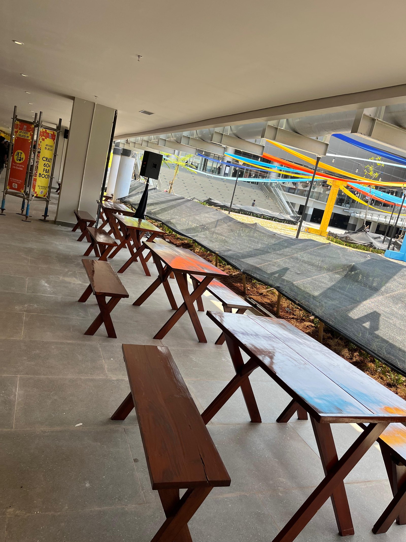 Hotel Borobudur Jakarta – Menteng | Sewa Sofa by Gaharu Production