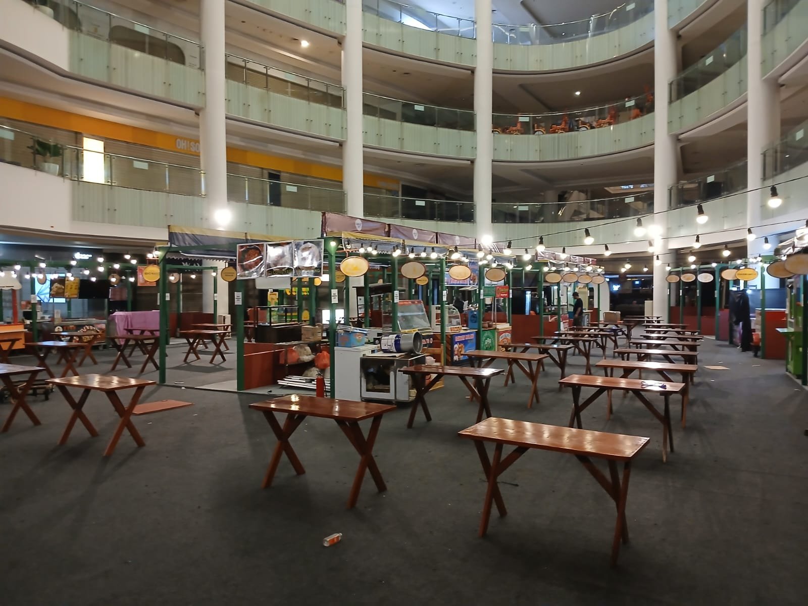 Sewa Kursi & Meja Taman Set Larangan Kota Tangerang by Sewa Sofa