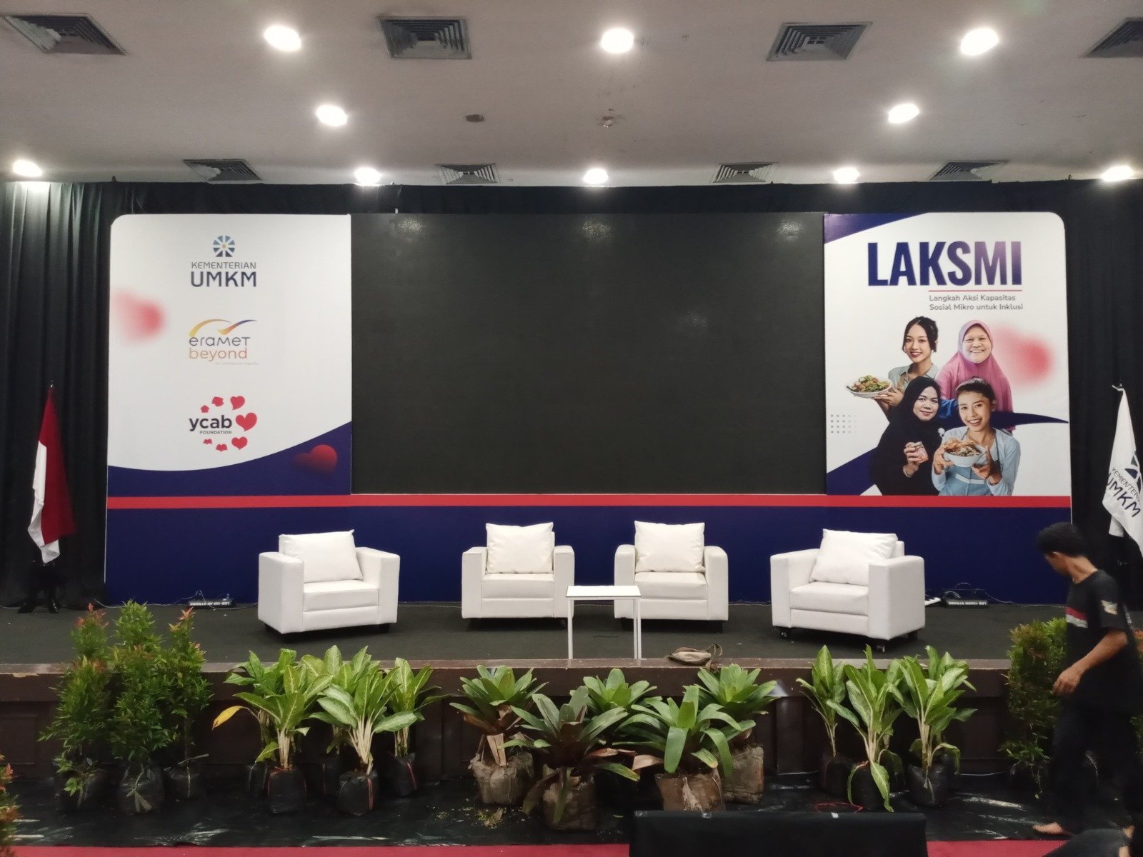 Sewa Sofa di Ancol Beach City Pademangan Jakarta Utara