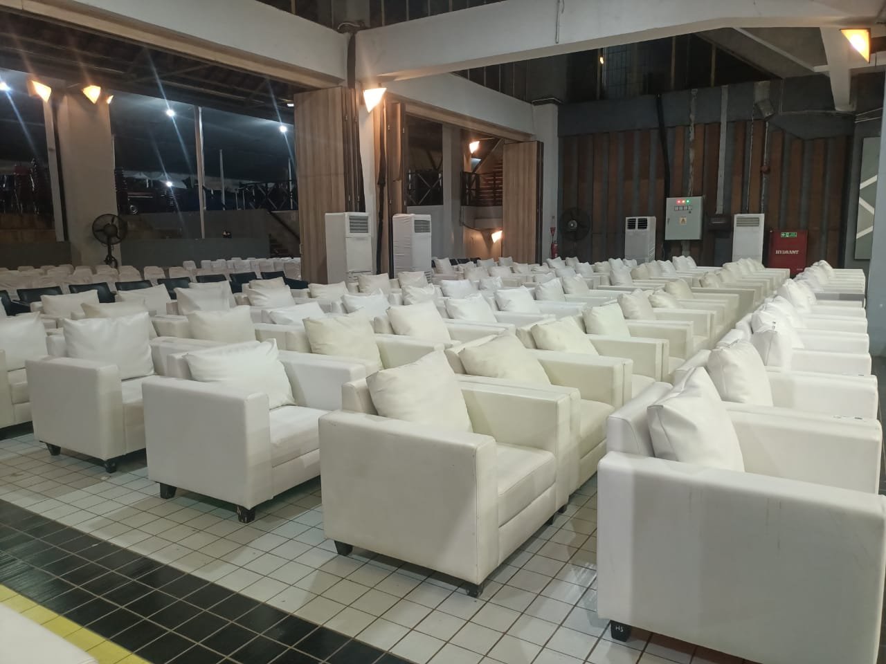 Sewa Sofa di Little Venice Kota Bunga Puncak